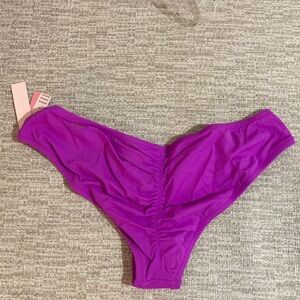 Victoria's Secret Vibrant Purple  Bottoms L